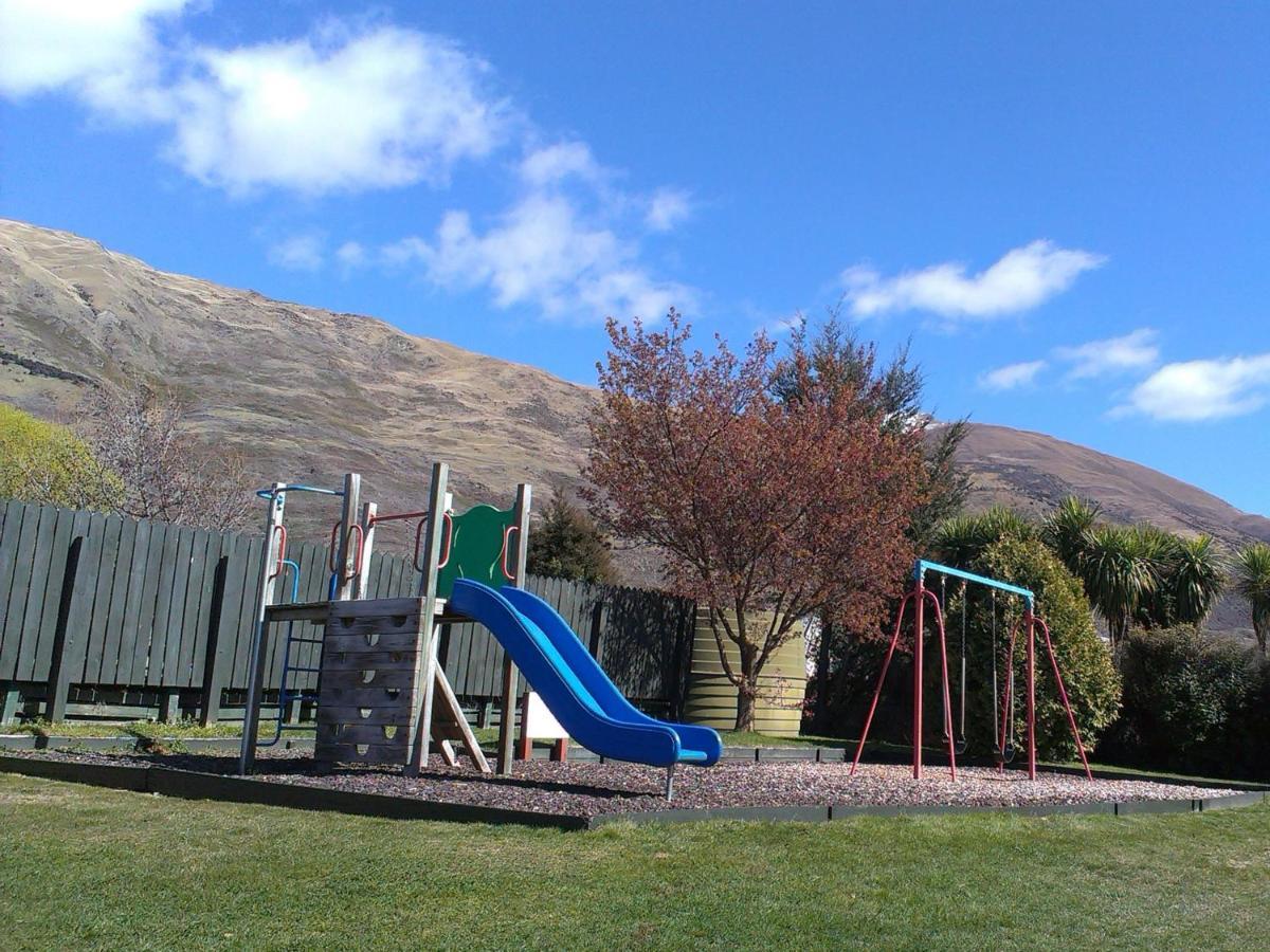 Wanaka Top 10 Holiday Park Extérieur photo
