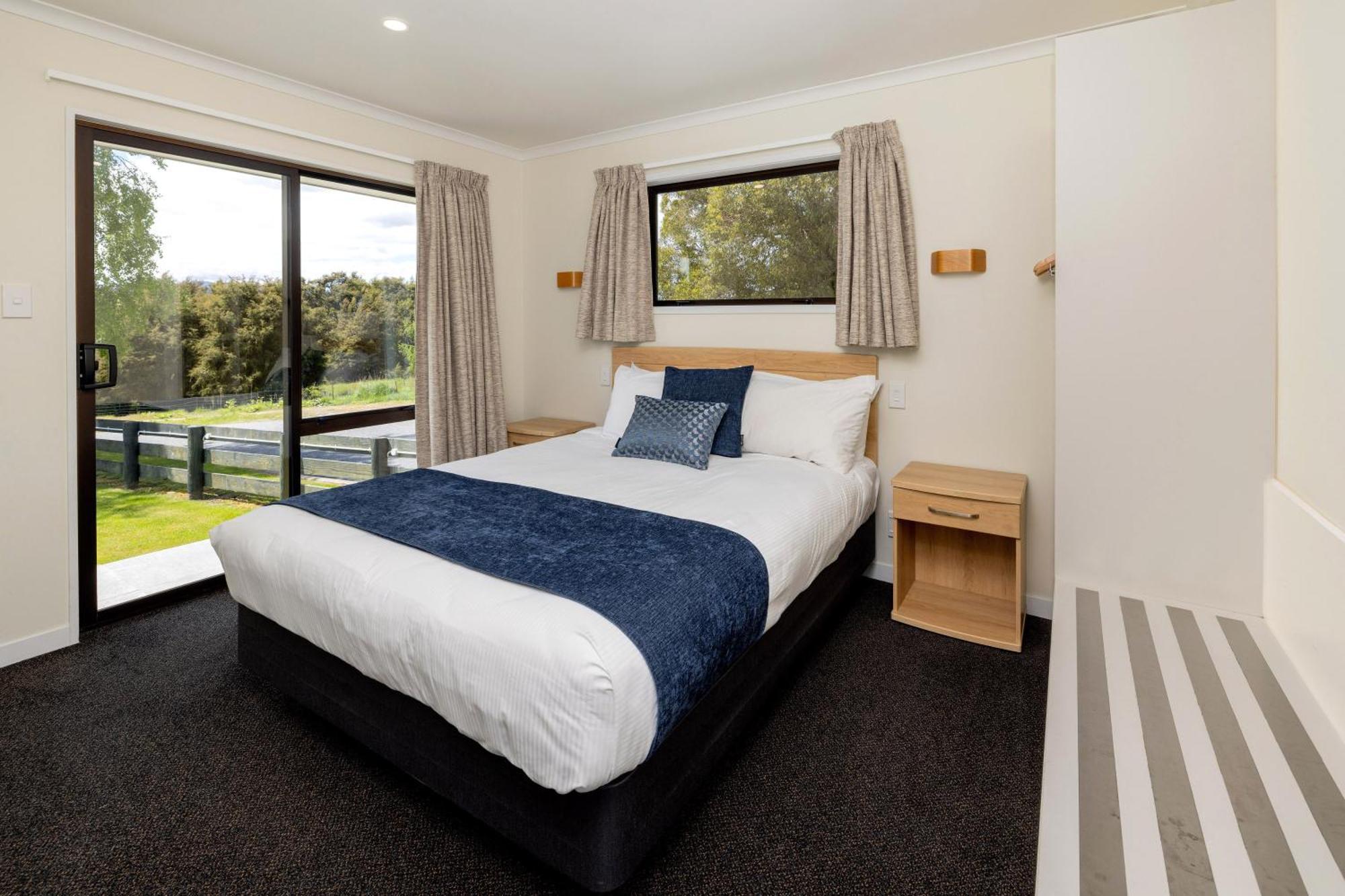 Wanaka Top 10 Holiday Park Extérieur photo